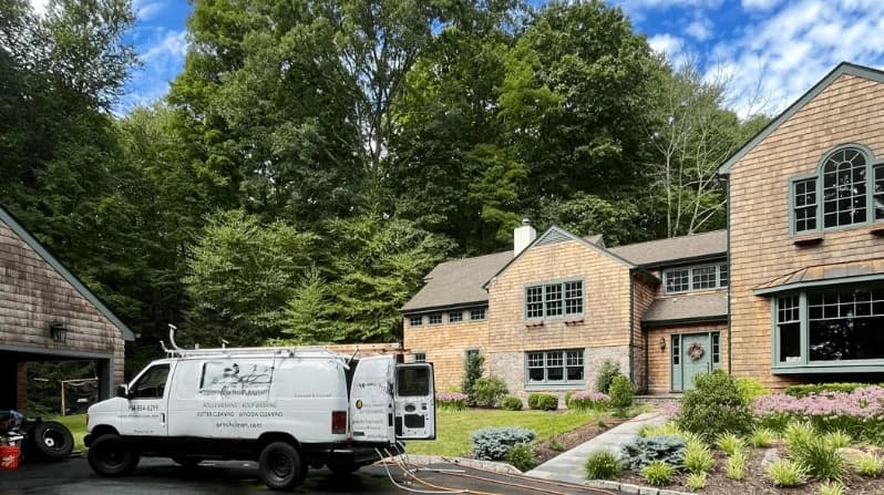 Barberton Power Washing equipment